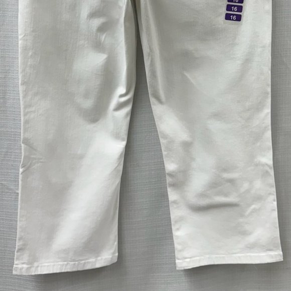 NWT - Nine West Chrystie Capri Jeans size 16 - Picture 4 of 6